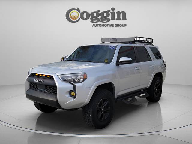 2021 Toyota 4Runner SR5 4WD photo