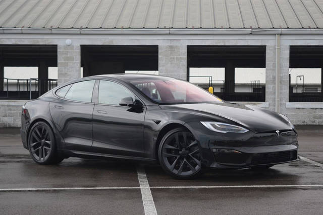 2021 Tesla Model S Plaid AWD photo