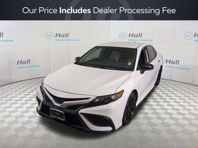 2022 Toyota Camry SE FWD photo