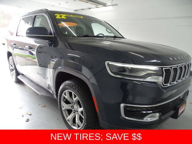 2022 Jeep Wagoneer Series I 4WD photo