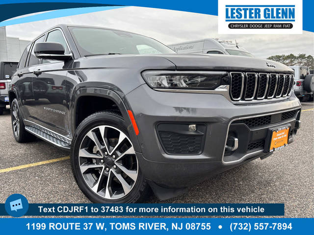 2022 Jeep Grand Cherokee Overland 4WD photo