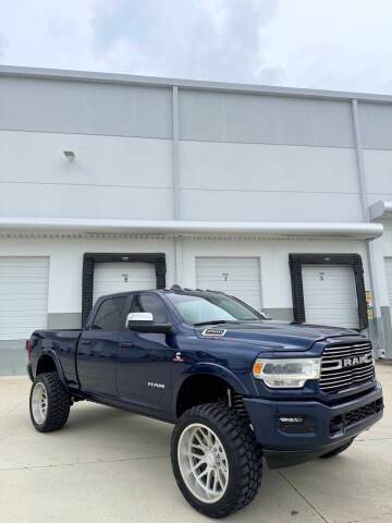 2022 Ram 2500 Laramie 4WD photo