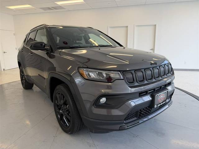 2022 Jeep Compass Altitude 4WD photo