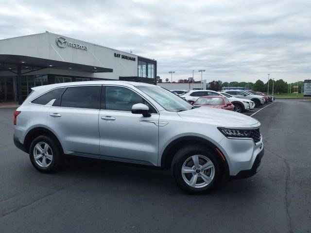2022 Kia Sorento LX FWD photo