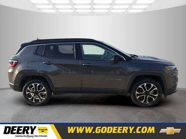 2022 Jeep Compass Limited 4WD photo