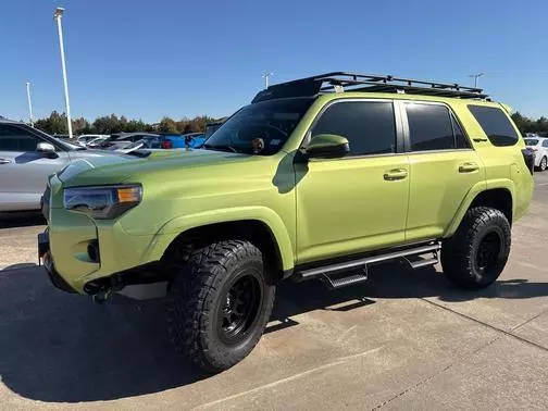 2022 Toyota 4Runner TRD Pro 4WD photo