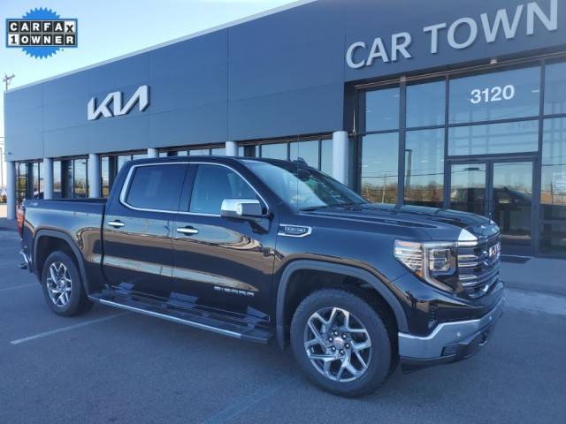 2022 GMC Sierra 1500 SLT 4WD photo