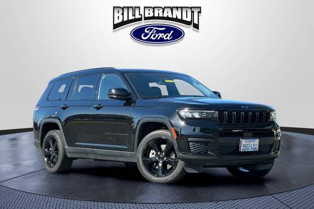 2023 Jeep Grand Cherokee L Altitude 4WD photo