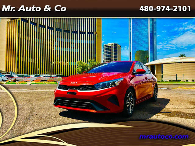 2023 Kia Forte LXS FWD photo