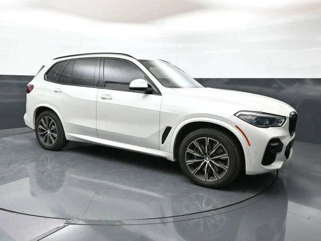 2023 BMW X5 M50i AWD photo