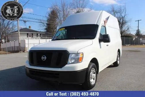 2019 Nissan NV Cargo SV RWD photo
