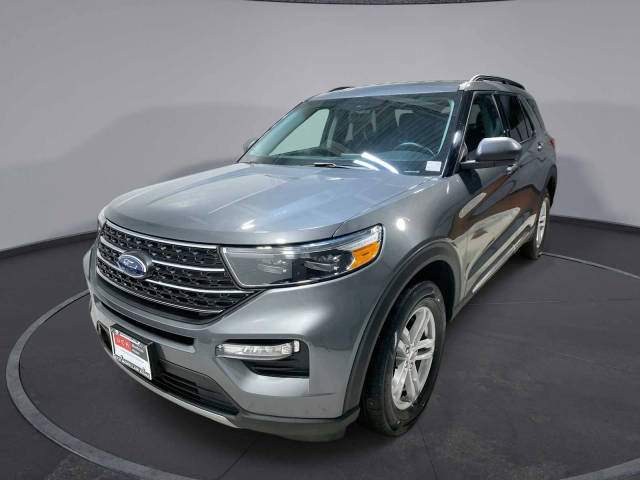 2022 Ford Explorer XLT 4WD photo