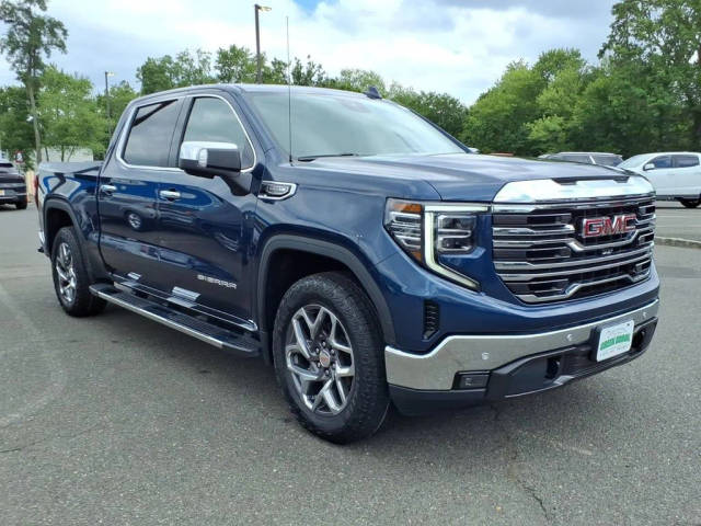 2022 GMC Sierra 1500 SLT 4WD photo