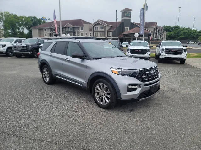 2022 Ford Explorer XLT RWD photo