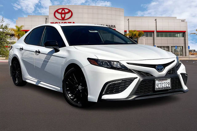 2022 Toyota Camry Hybrid Nightshade FWD photo