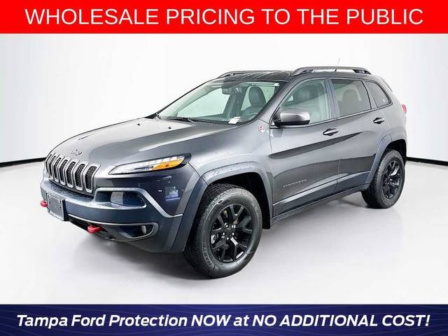 2015 Jeep Cherokee Trailhawk 4WD photo