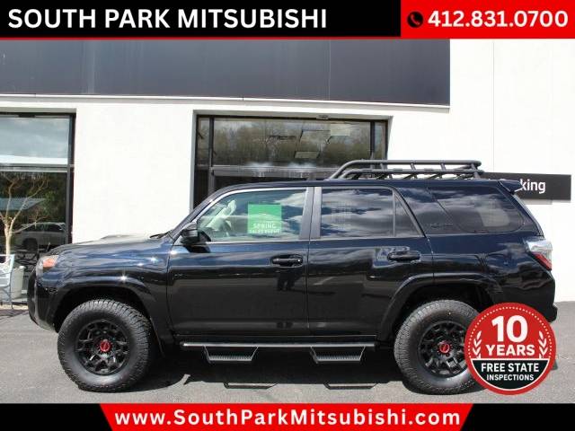 2022 Toyota 4Runner TRD Pro 4WD photo