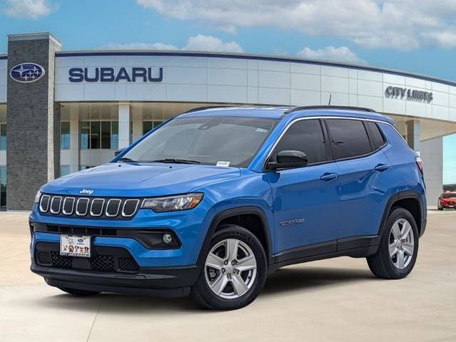2022 Jeep Compass Latitude FWD photo