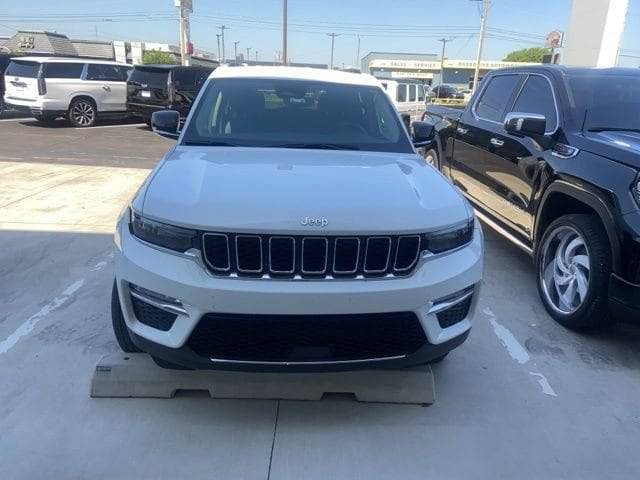 2022 Jeep Grand Cherokee Limited 4WD photo