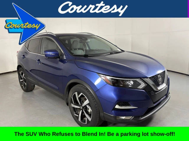 2022 Nissan Rogue Sport SL FWD photo
