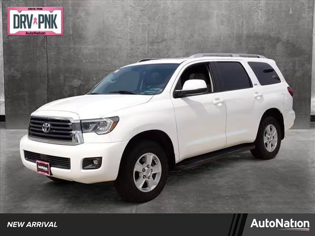 2018 Toyota Sequoia SR5 4WD photo