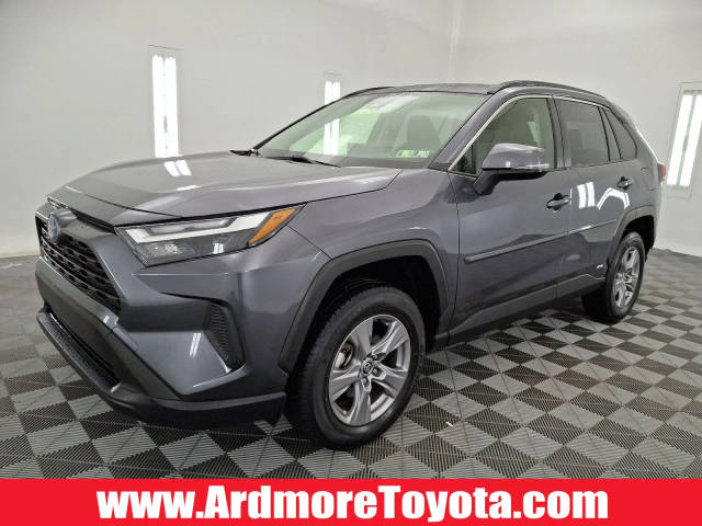 2022 Toyota RAV4 Hybrid XLE AWD photo