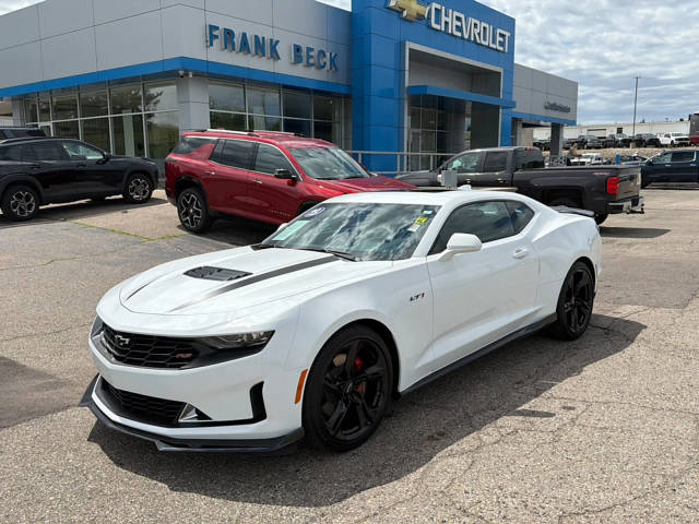 2023 Chevrolet Camaro LT1 RWD photo