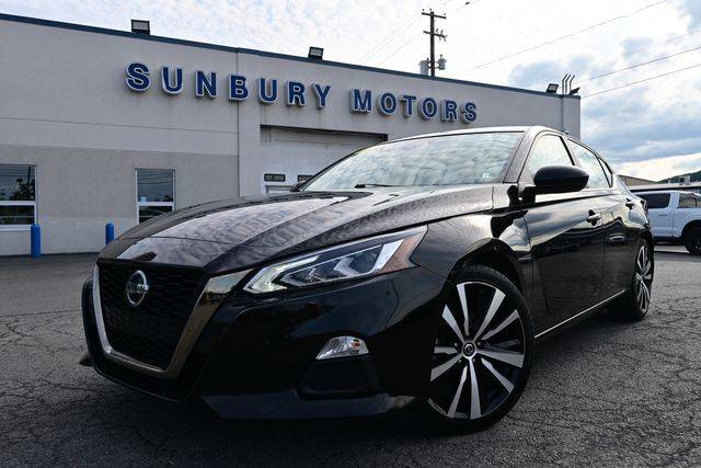 2022 Nissan Altima 2.5 SR FWD photo