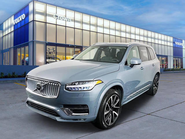 2023 Volvo XC90 Plus AWD photo