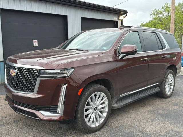 2022 Cadillac Escalade Luxury 4WD photo