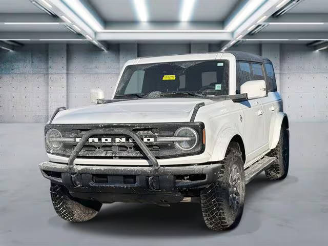 2022 Ford Bronco 4 Door Outer Banks 4WD photo