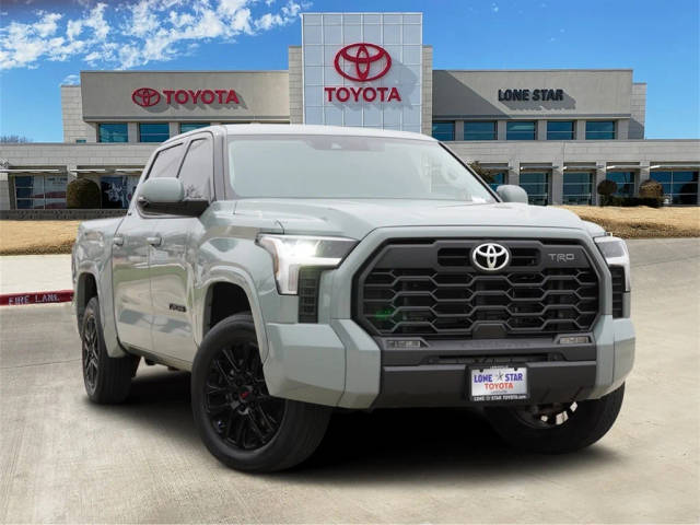 2022 Toyota Tundra SR5 4WD photo