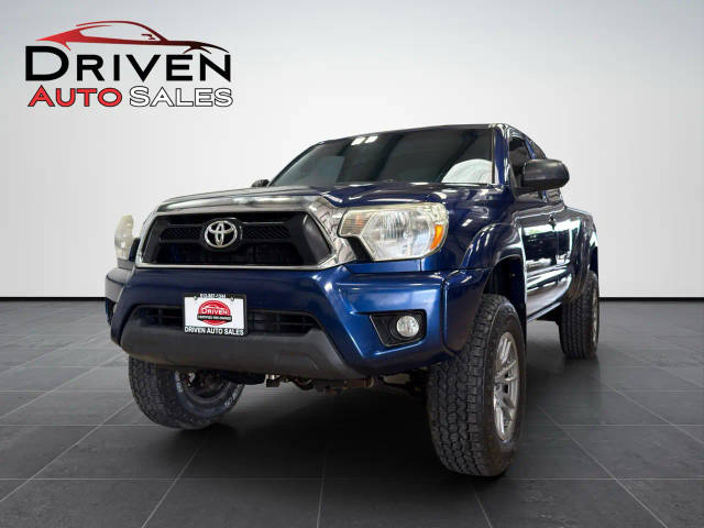 2015 Toyota Tacoma  4WD photo