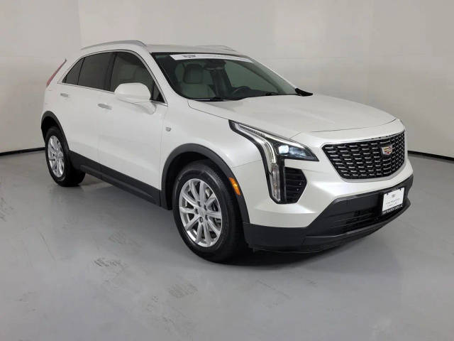 2023 Cadillac XT4 FWD Luxury FWD photo