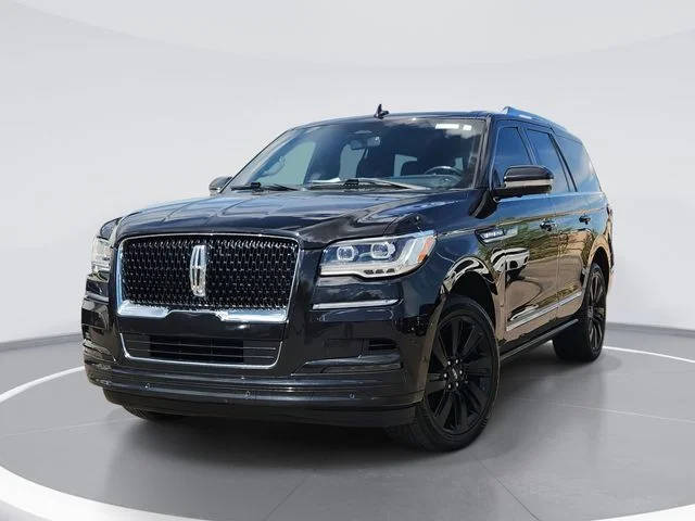 2022 Lincoln Navigator Reserve 4WD photo
