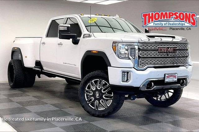 2022 GMC Sierra 3500HD Denali 4WD photo
