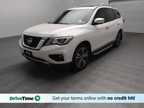 2020 Nissan Pathfinder Platinum FWD photo