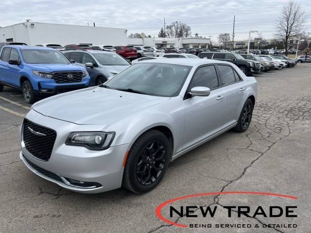 2020 Chrysler 300 300S AWD photo