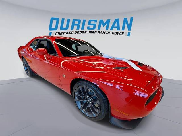 2022 Dodge Challenger R/T Scat Pack RWD photo