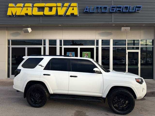 2022 Toyota 4Runner TRD Off Road 4WD photo