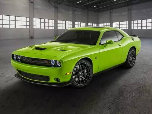 2022 Dodge Challenger R/T Scat Pack RWD photo