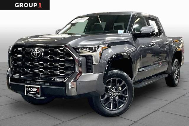 2022 Toyota Tundra Platinum 4WD photo