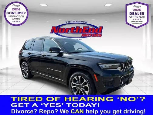 2022 Jeep Grand Cherokee Overland 4WD photo