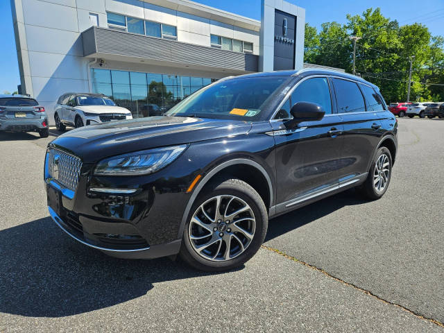 2022 Lincoln Corsair Standard AWD photo