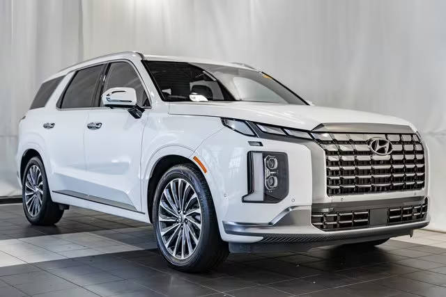 2023 Hyundai Palisade Calligraphy FWD photo