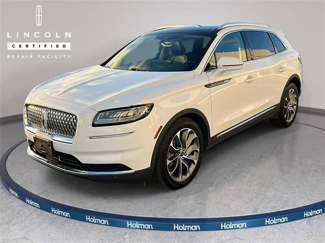 2022 Lincoln Nautilus Reserve AWD photo