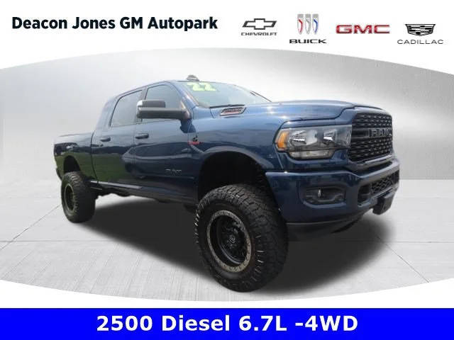 2022 Ram 2500 Big Horn 4WD photo