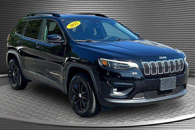 2022 Jeep Cherokee Latitude Lux 4WD photo