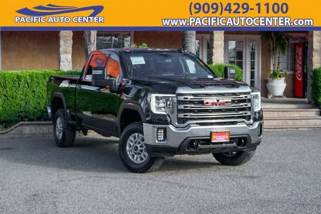 2023 GMC Sierra 2500HD SLE 4WD photo