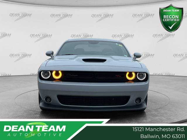 2022 Dodge Challenger R/T Scat Pack RWD photo